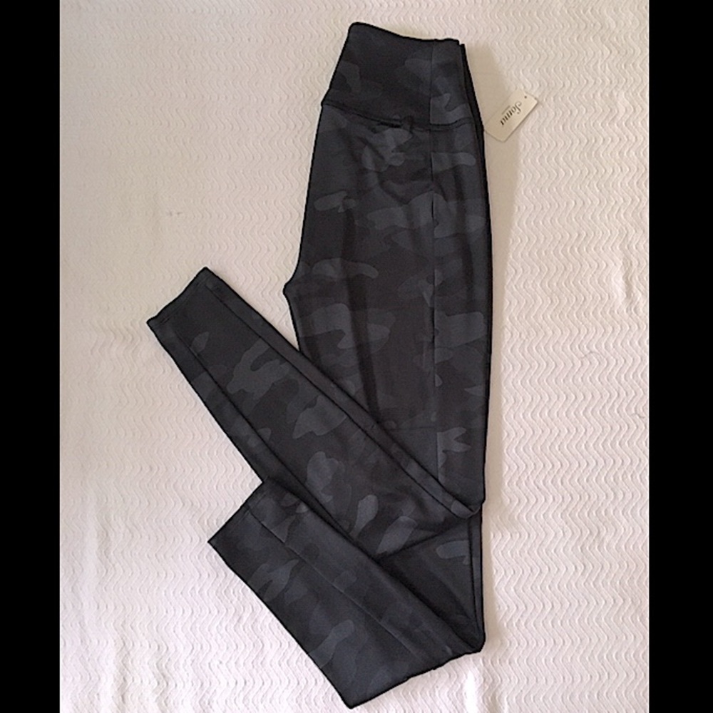 My FAV Sport NonStopping Camo Legging sz S